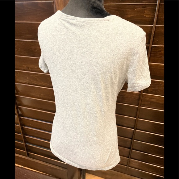 Shitt’s Creek Rose Apothecary short sleeve tee - Picture 5 of 5